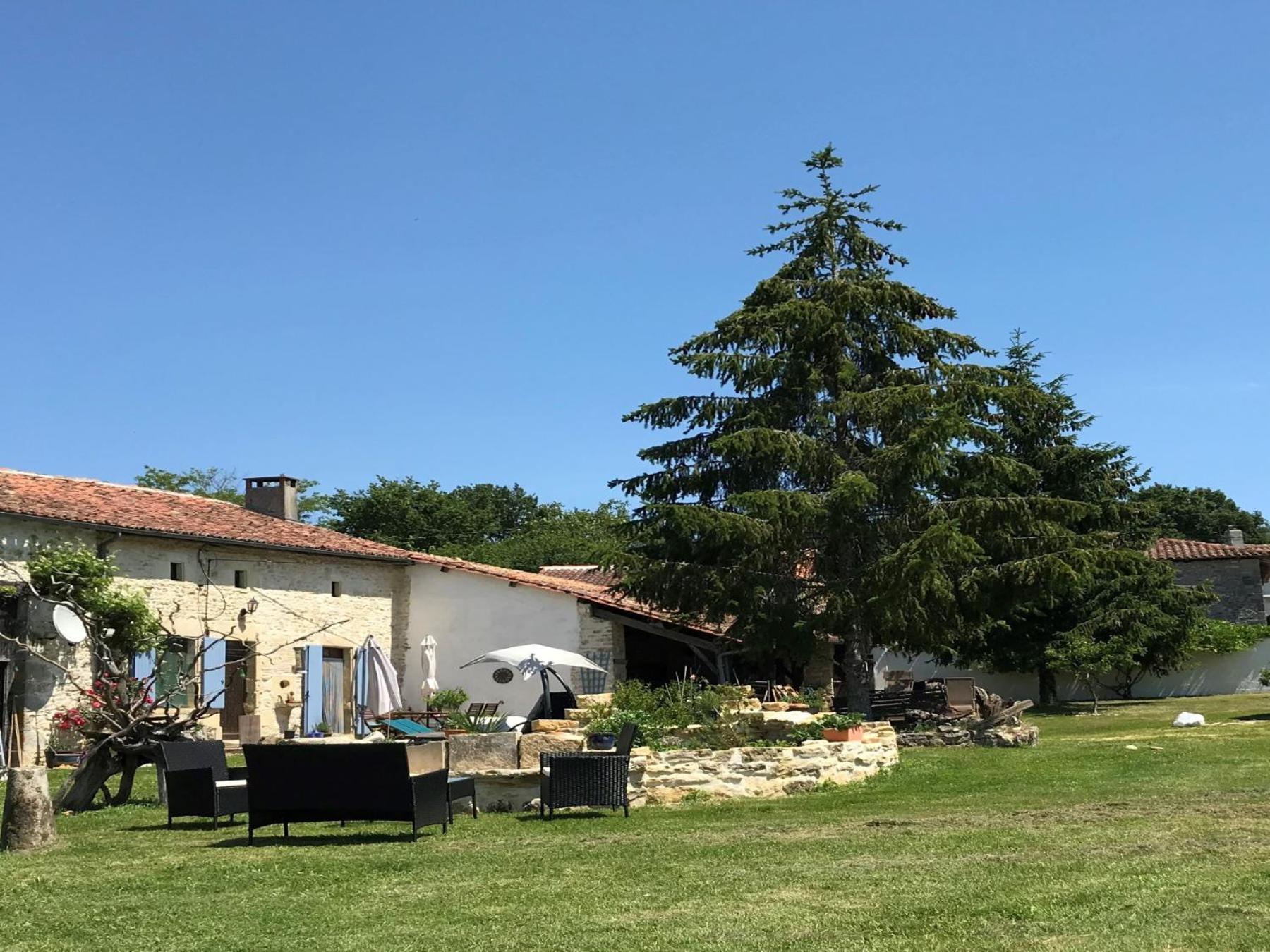 French Fields Luxury Glamping Original Mongolian Yurt Hotel Le Vieux-Cérier Kültér fotó